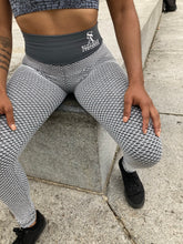 Load image into Gallery viewer, Women’s White on Grey Entanglement Leggings
